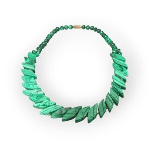 Vintage Malachite Statement Necklace | Leaf Cut Beads